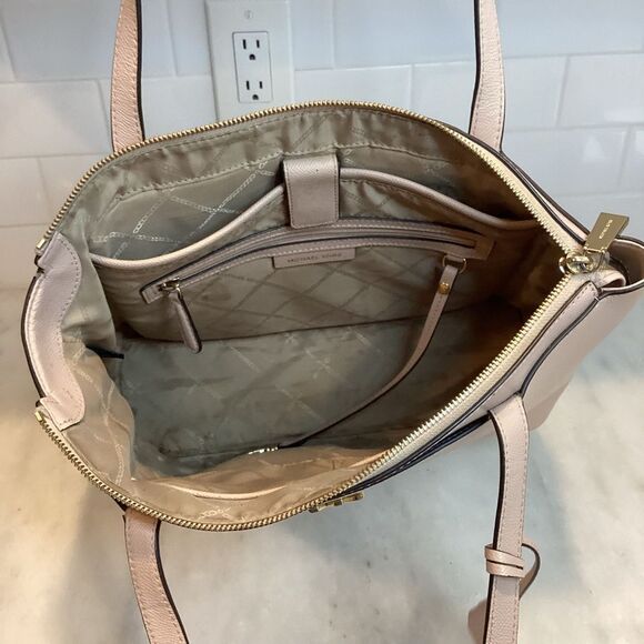 Michael Kors Maddie Medium Crossgrain Leather Tote Bag - Picture 15 of 16